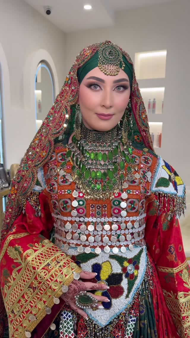 The Afghan red: Full bridal, traditional dress