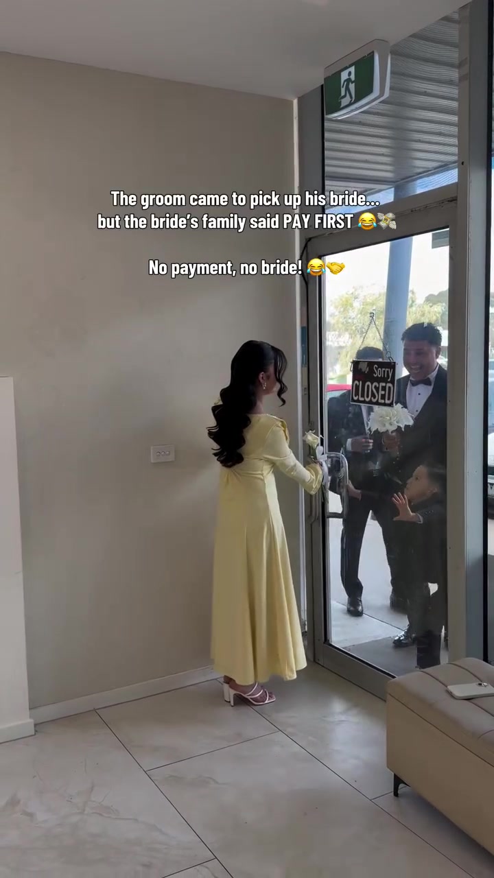 The groom arriving to collect the bride